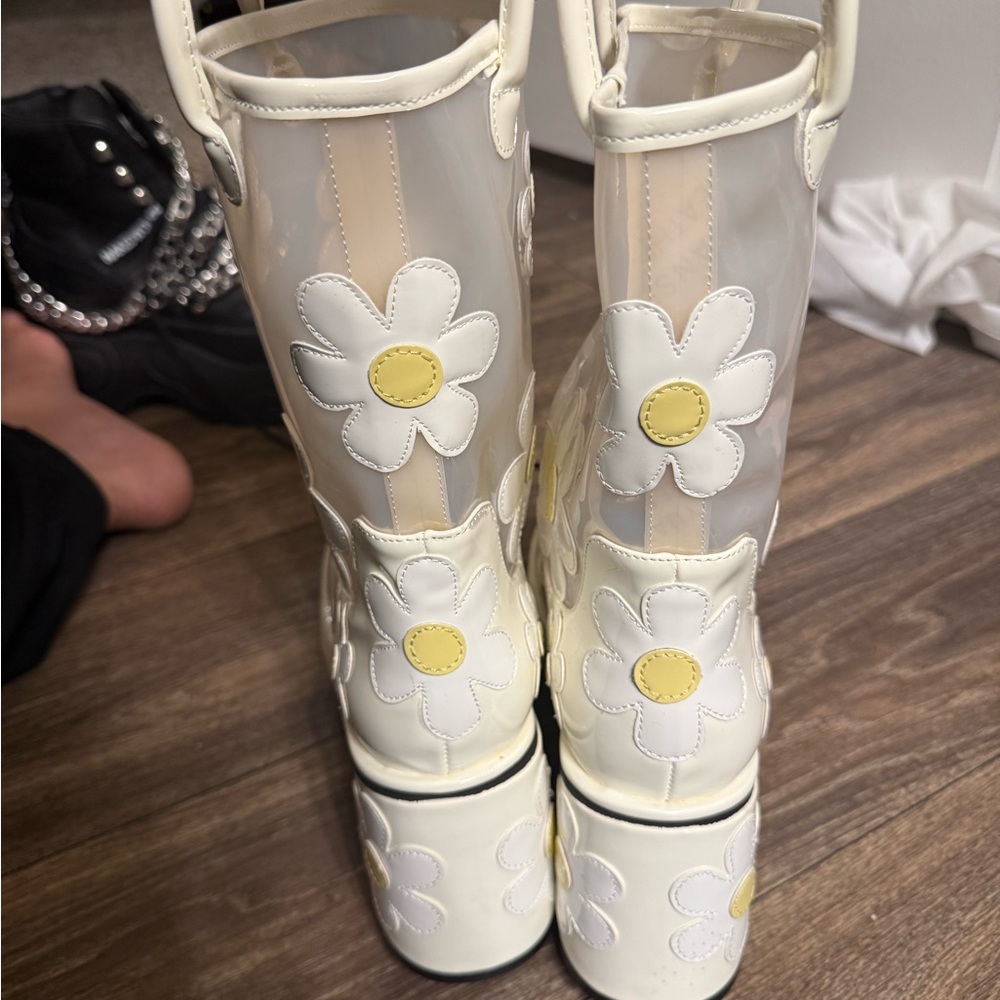 Dolls Kill White and Yellow Floral Winter Boots - Picture 2 of 4